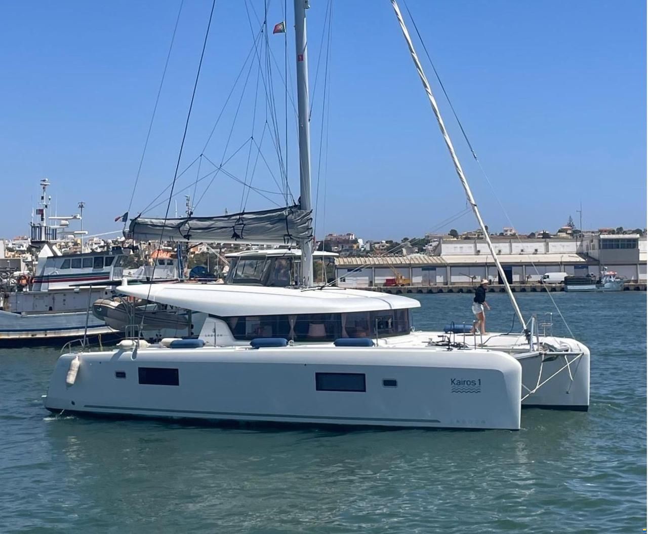 Lagoon 42