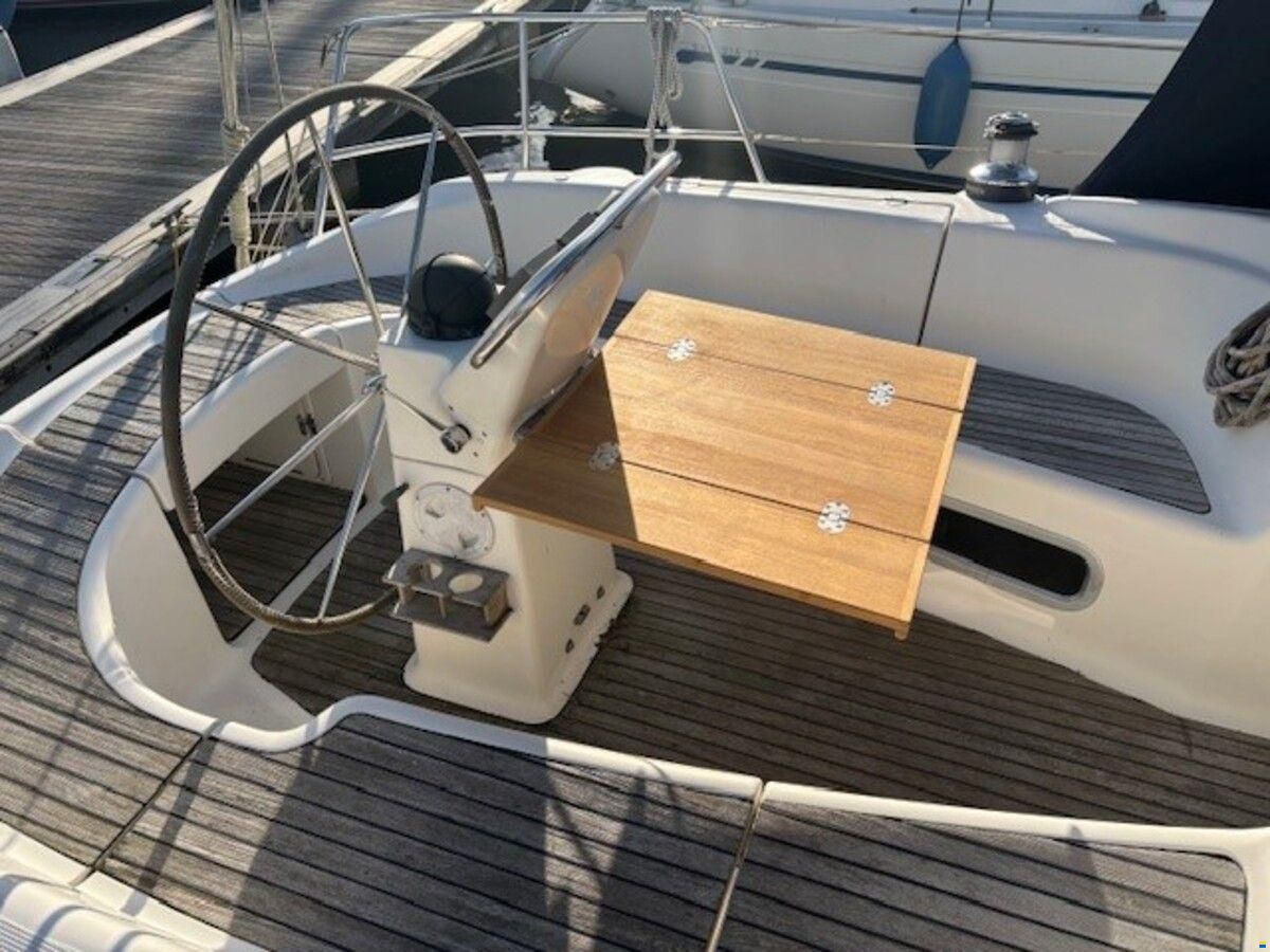 Bavaria 38-3