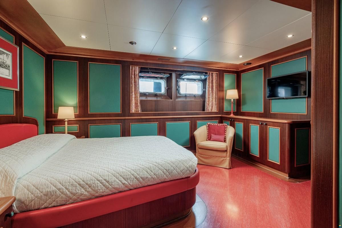 Baglietto 44M
