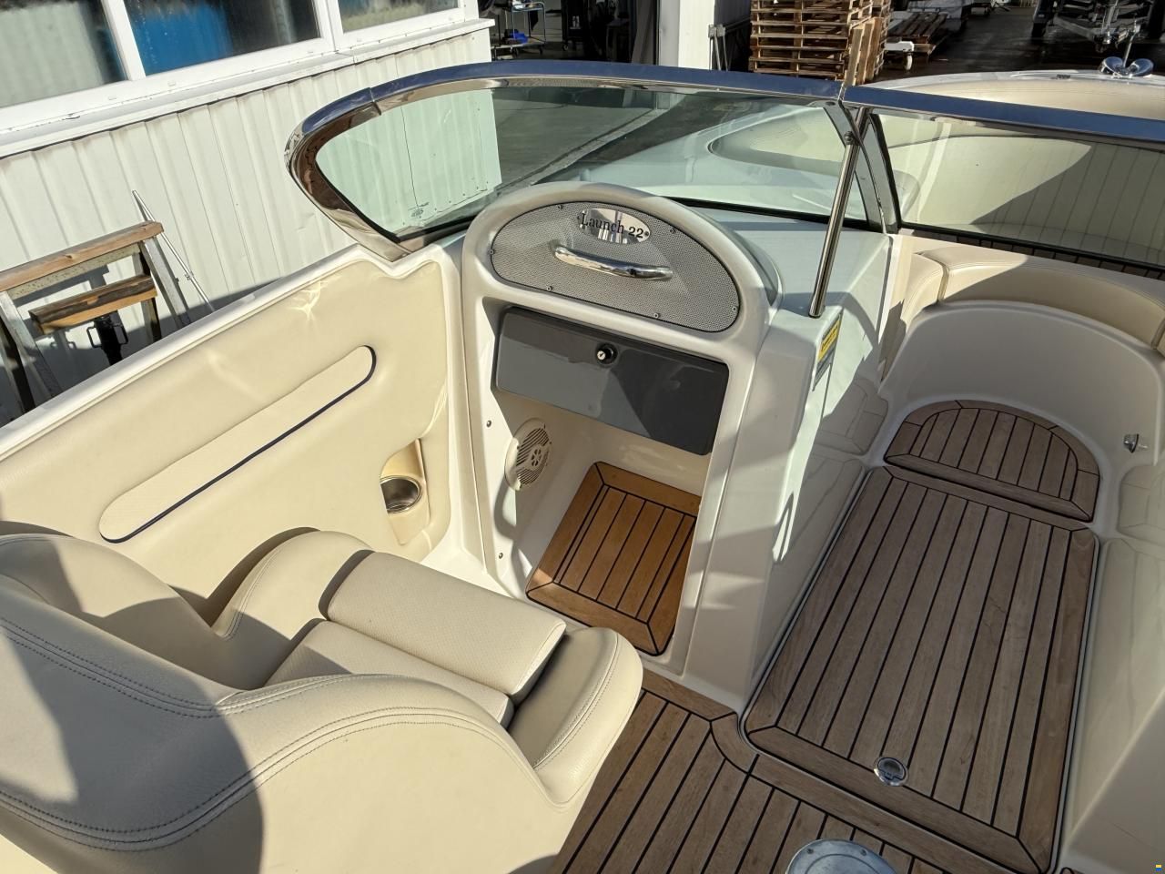 Chris Craft 22 Launch
