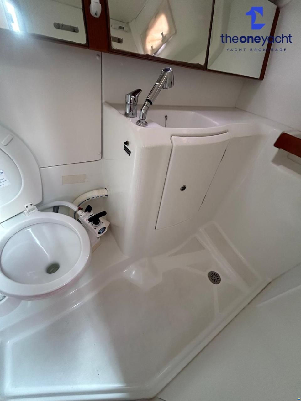 Beneteau Oceanis 34 Limited Edition