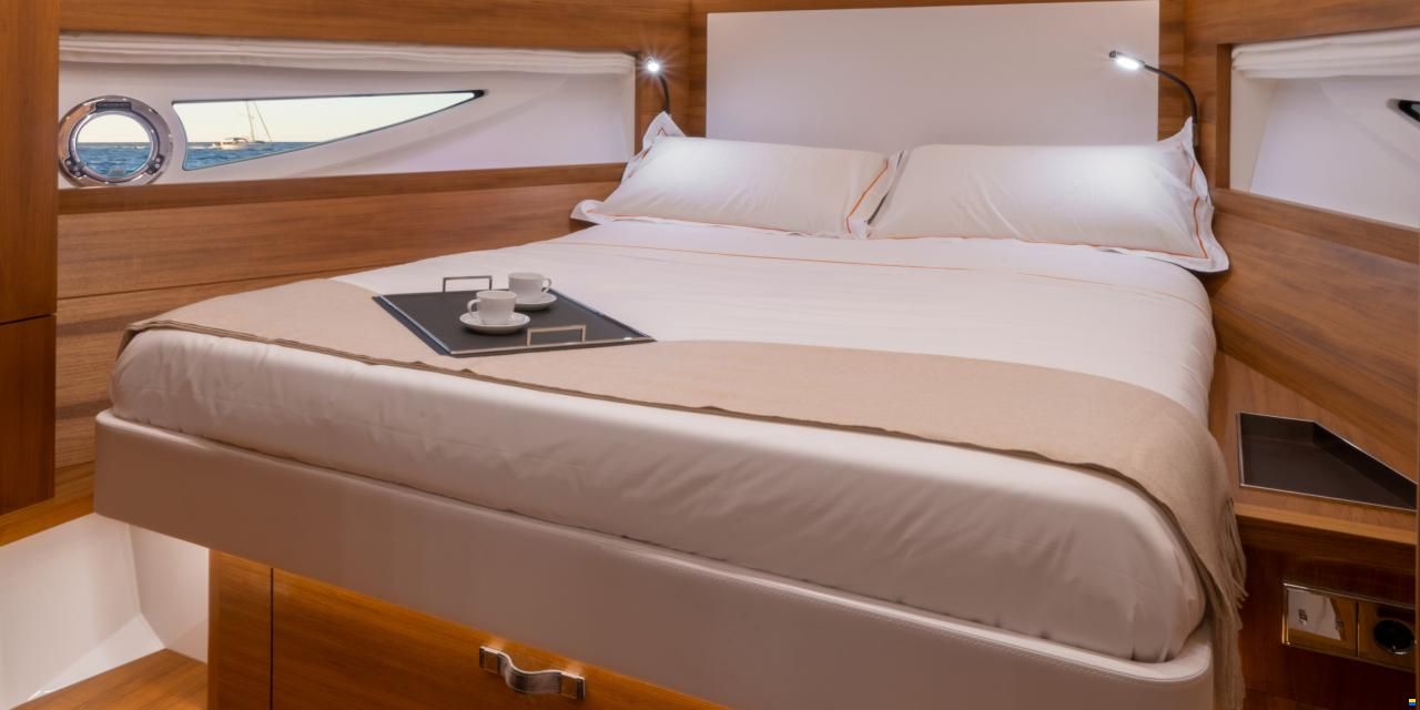 Solaris Power 48 Coupe