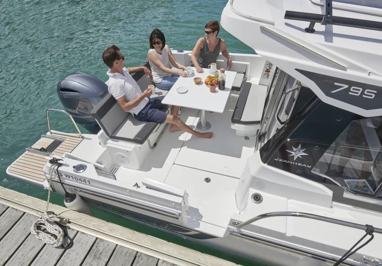 Jeanneau Merry Fisher 795