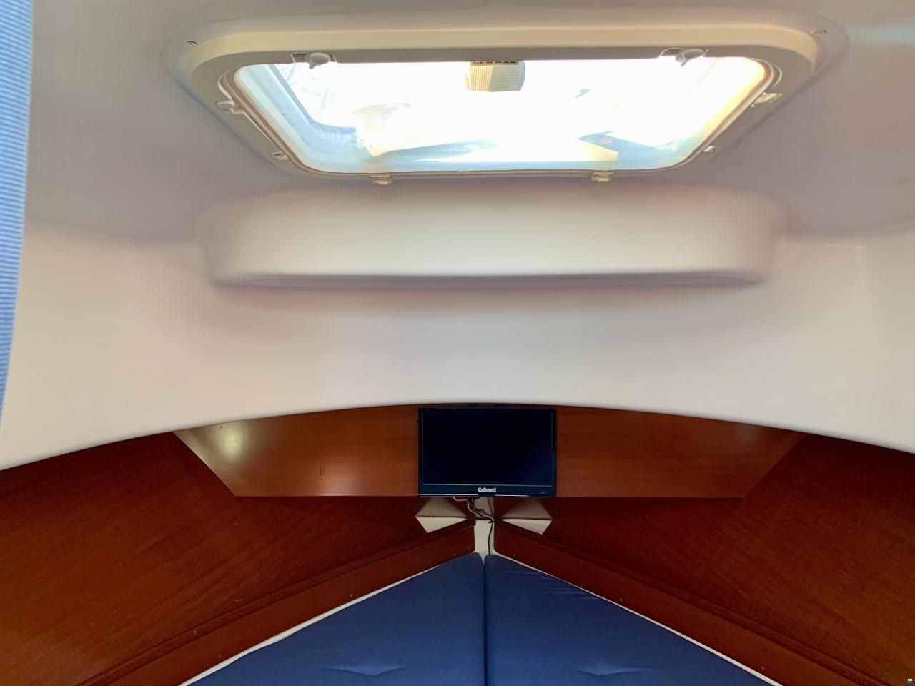 Beneteau Antares 760