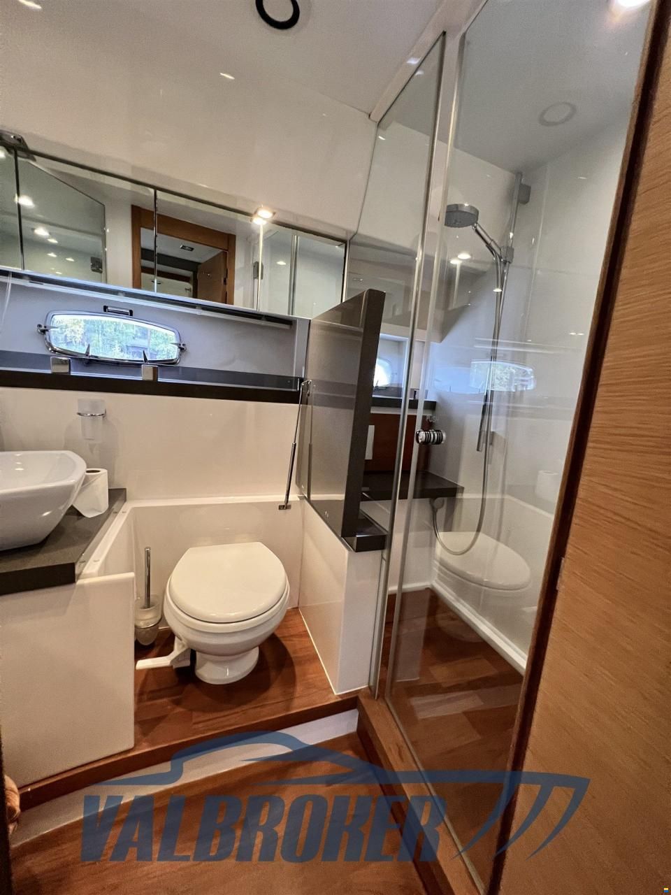 Fairline TARGA 64 GT
