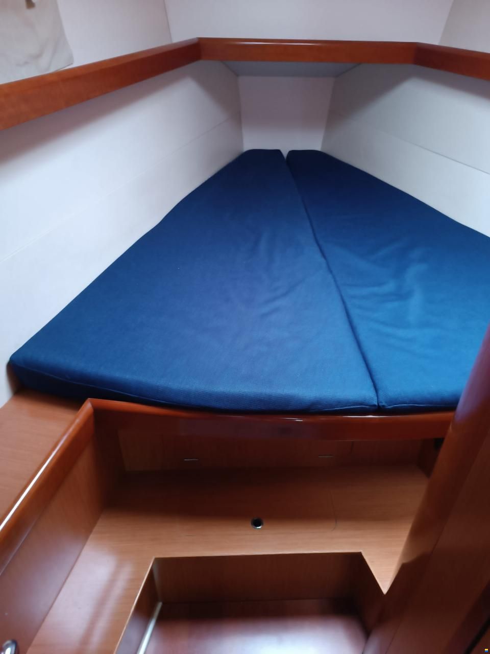 Beneteau Oc&eacute;anis 40