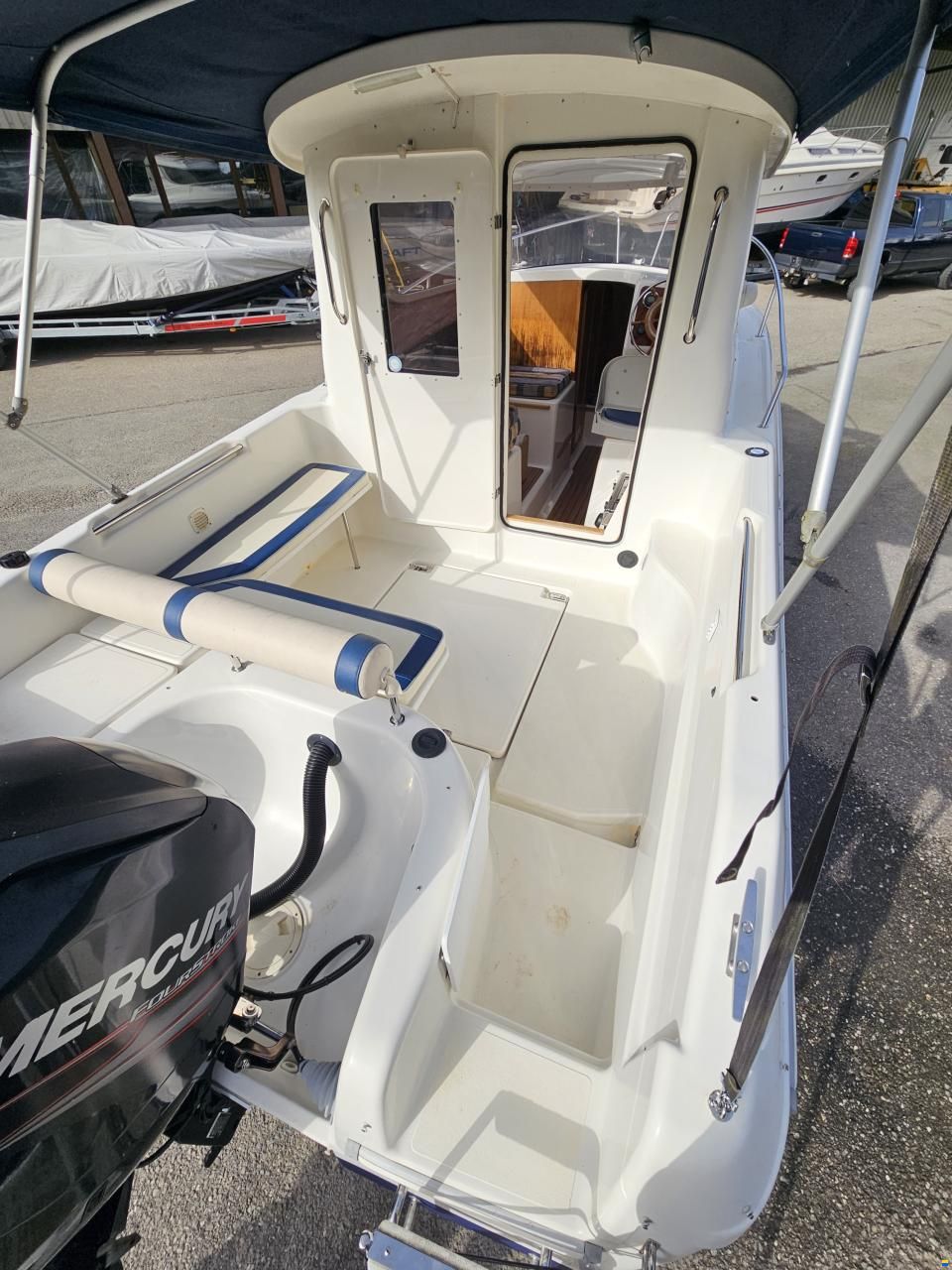 Quicksilver 650 Weekend