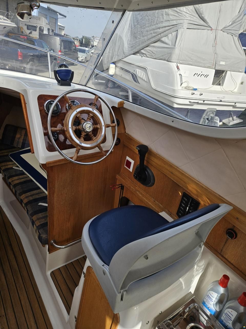 Quicksilver 650 Weekend