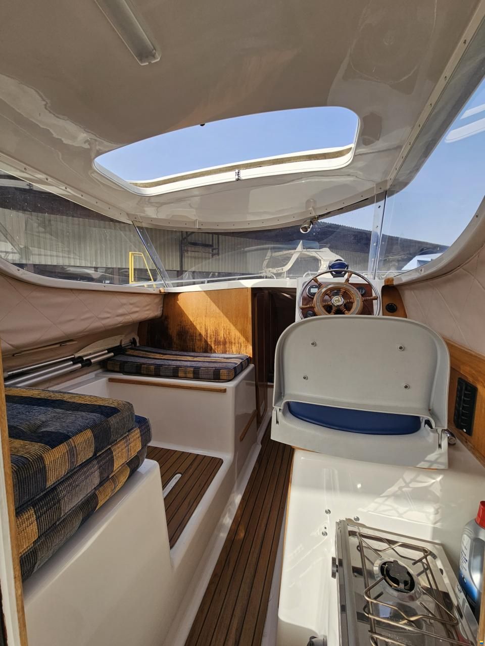 Quicksilver 650 Weekend