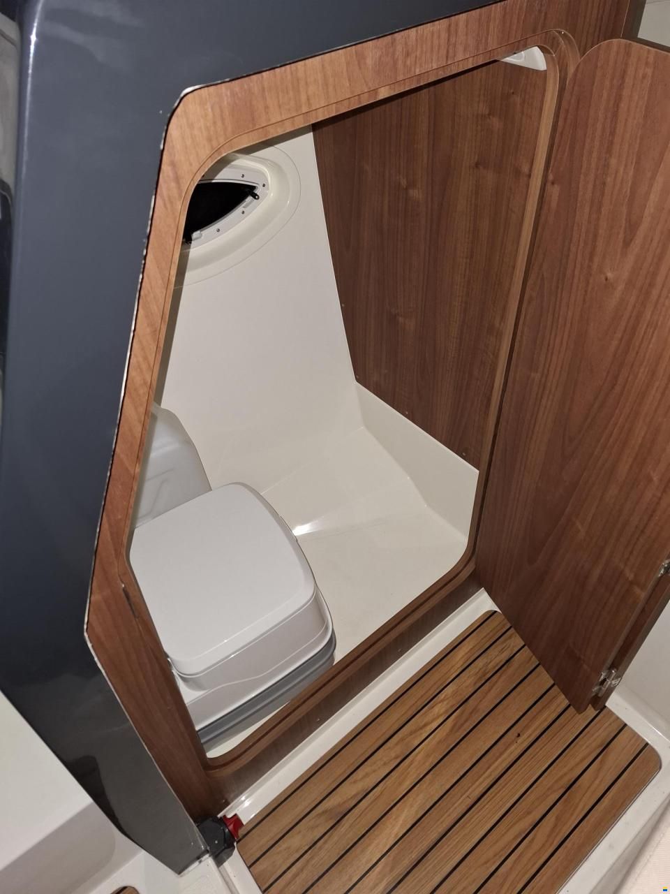 Quicksilver 705 Activ Cruiser