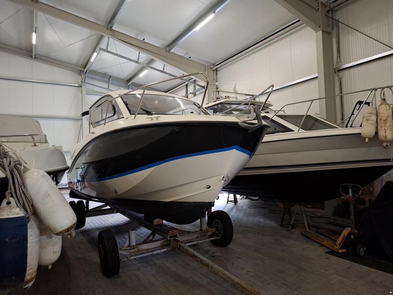 Quicksilver 705 Activ Cruiser