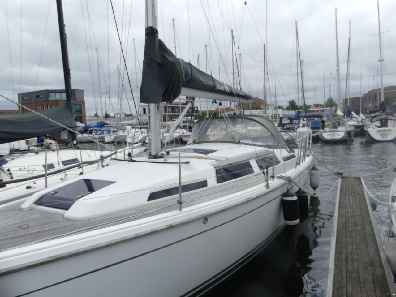 Hanse 345