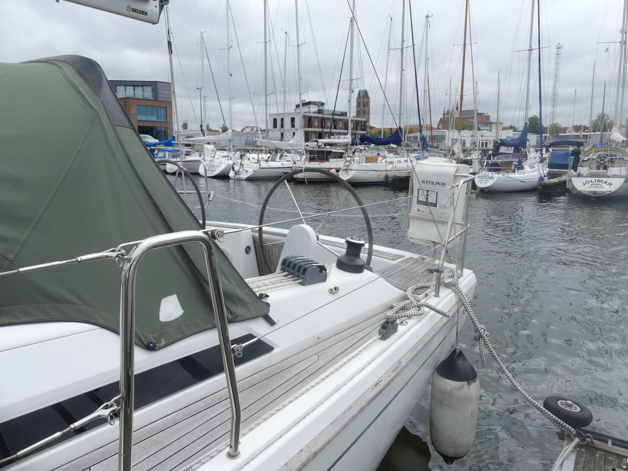 Hanse 345