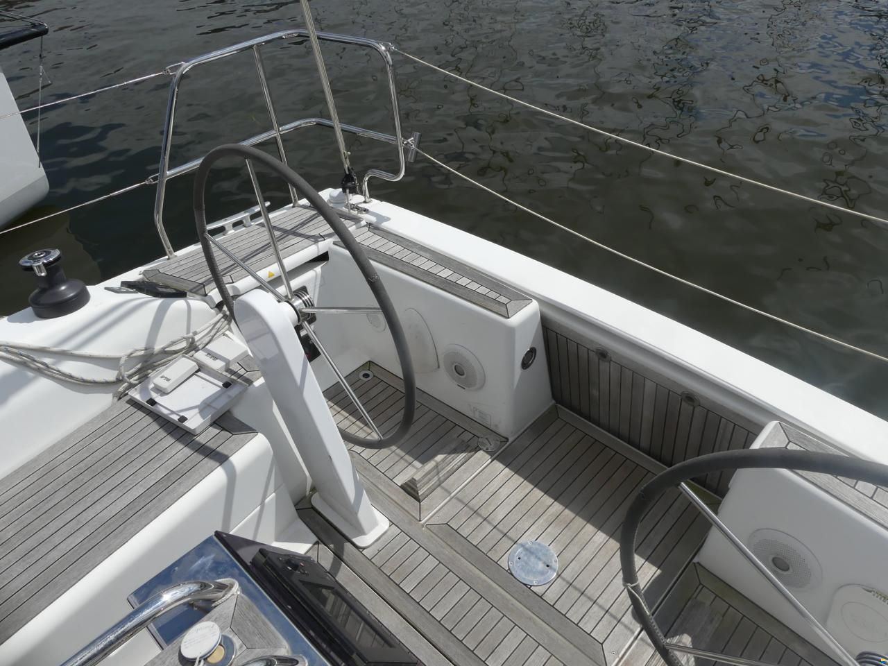 Hanse 345