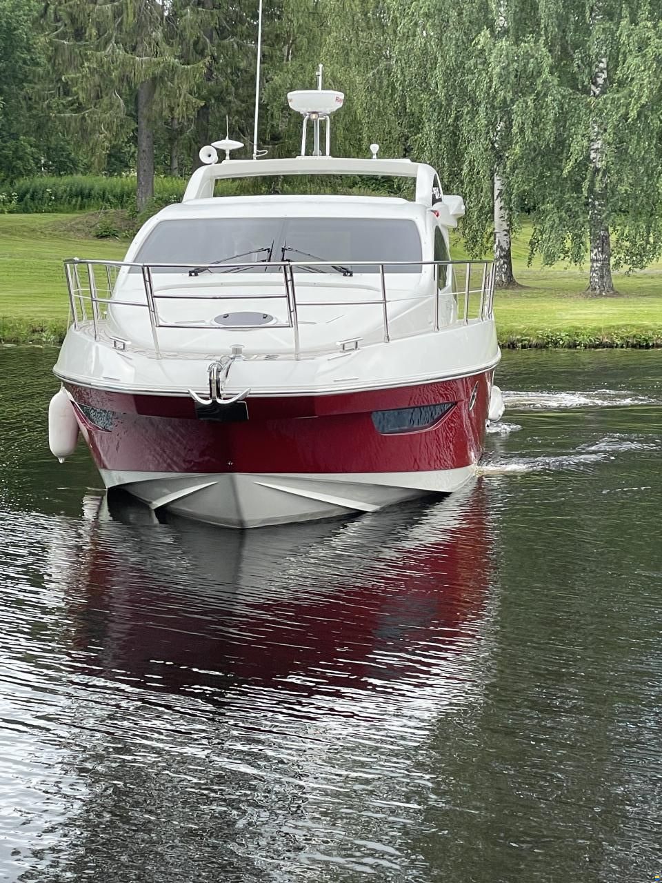 Azimut  43S