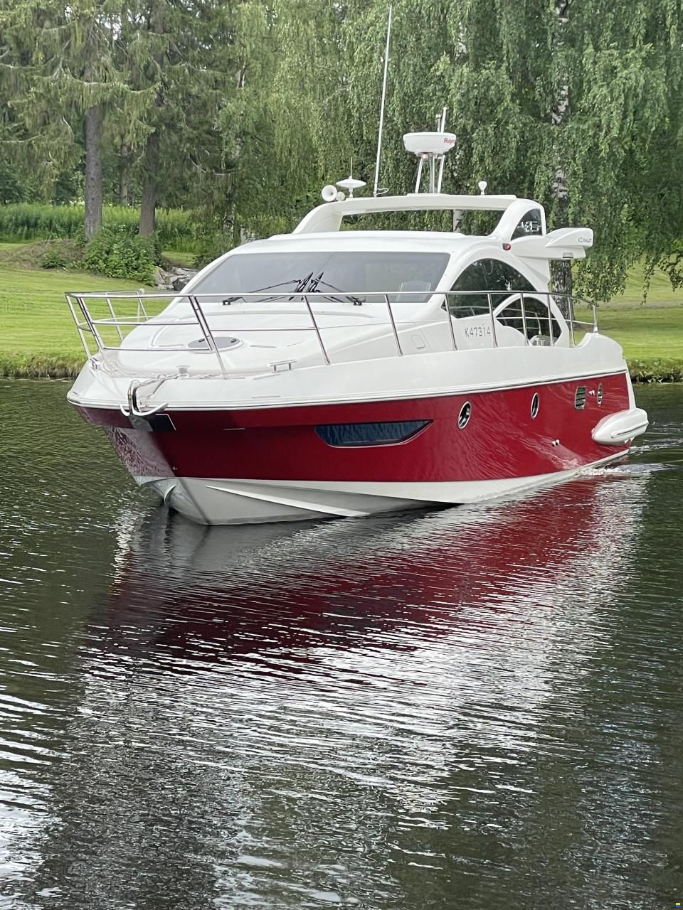 Azimut  43S
