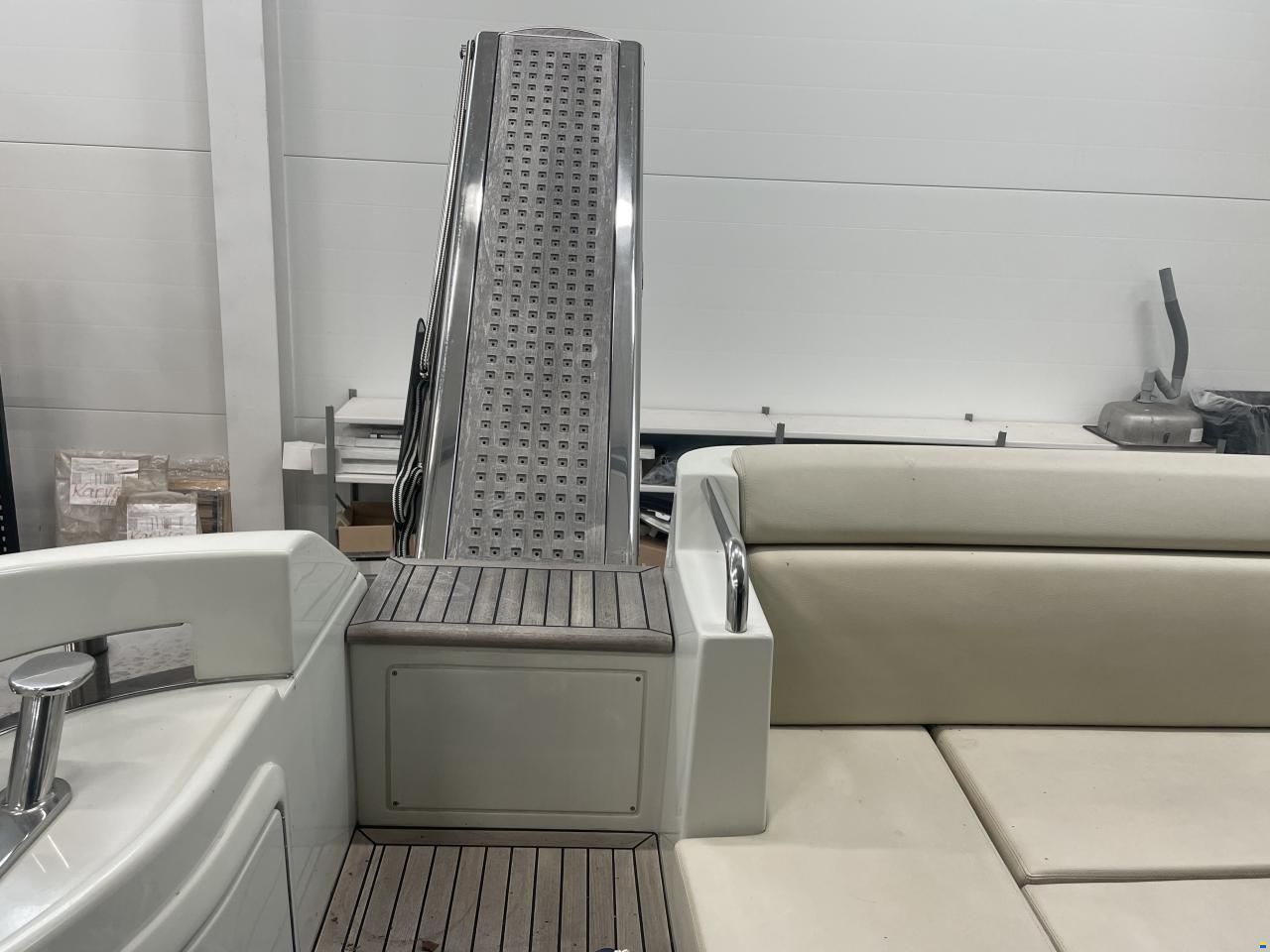 Azimut  43S