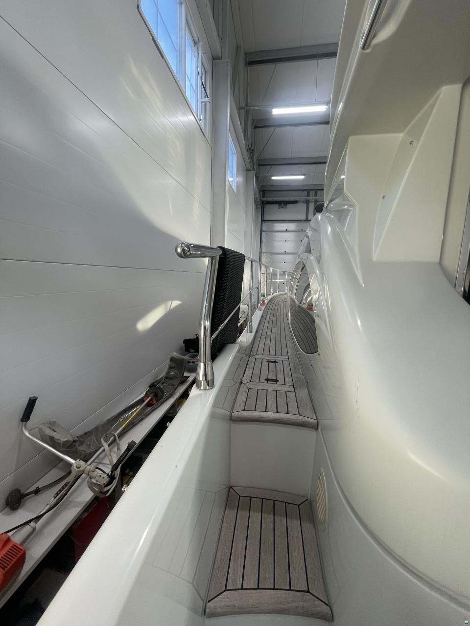 Azimut  43S