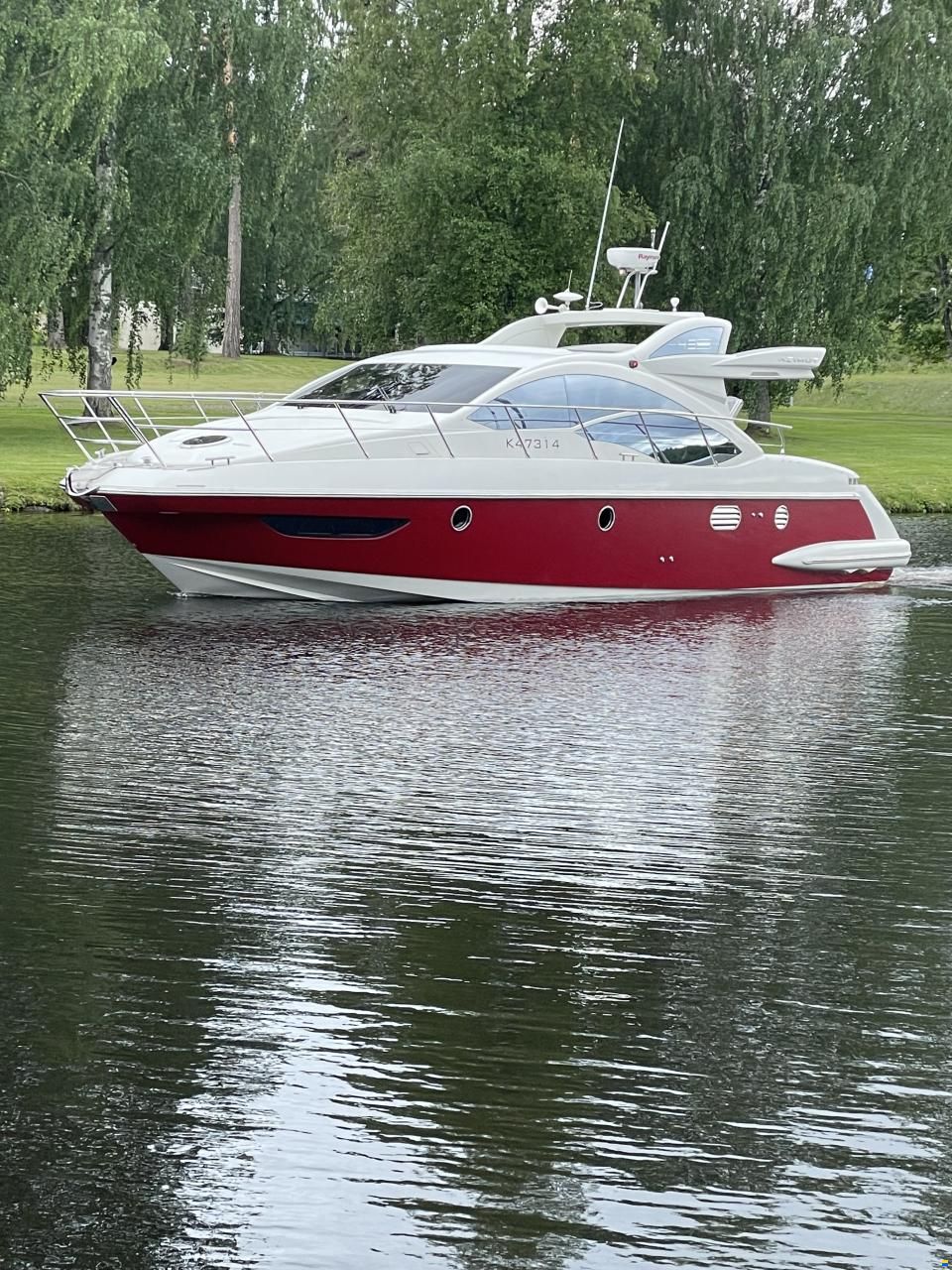 Azimut  43S
