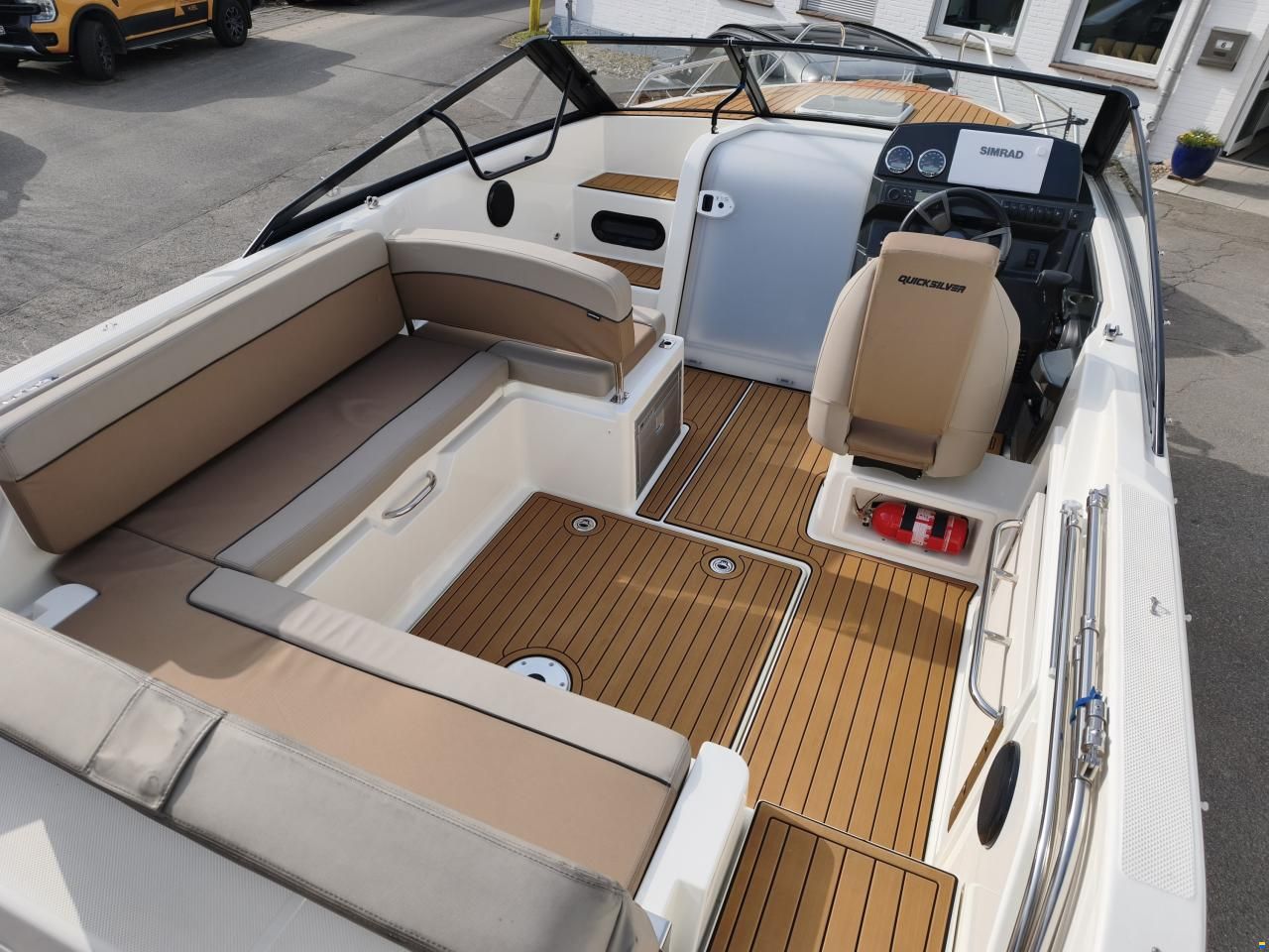 Quicksilver Activ 675 Cruiser