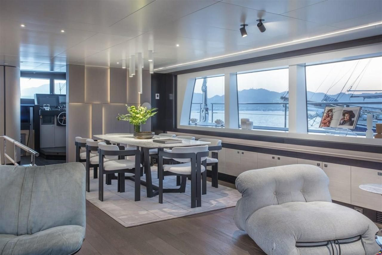 Mengi Yay 40 m Custom Motorsailer