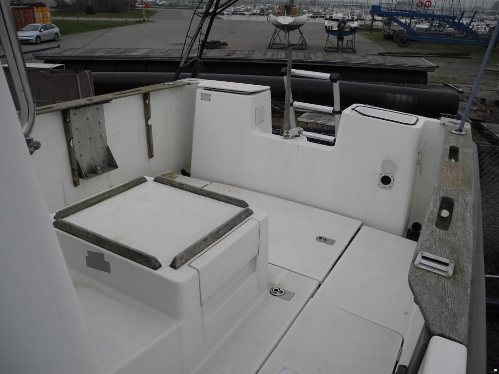 Beneteau Antares 700 P