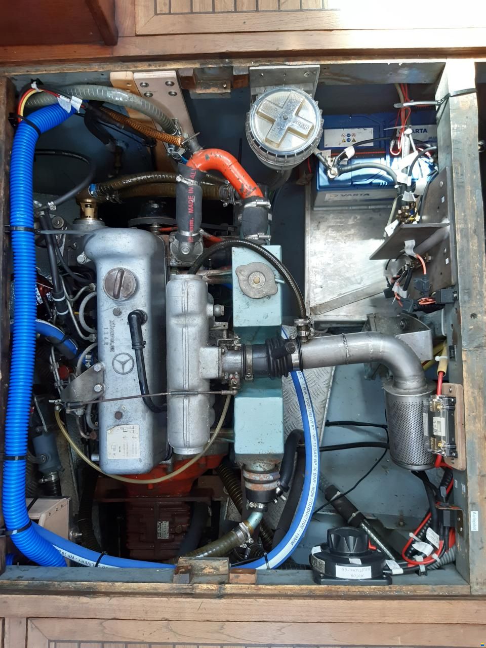 K&uuml;nemund Bluewater 1280