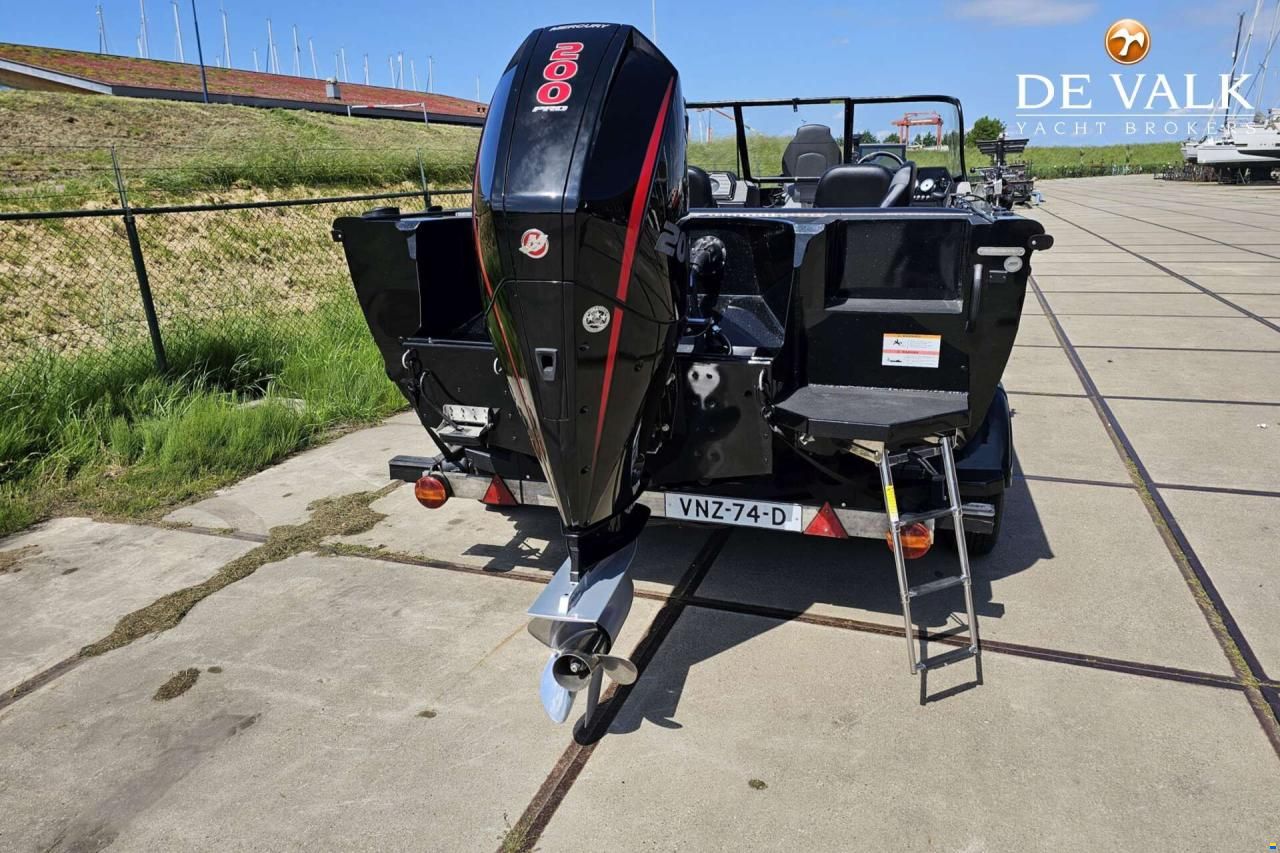 Crestliner Sportfish 2050
