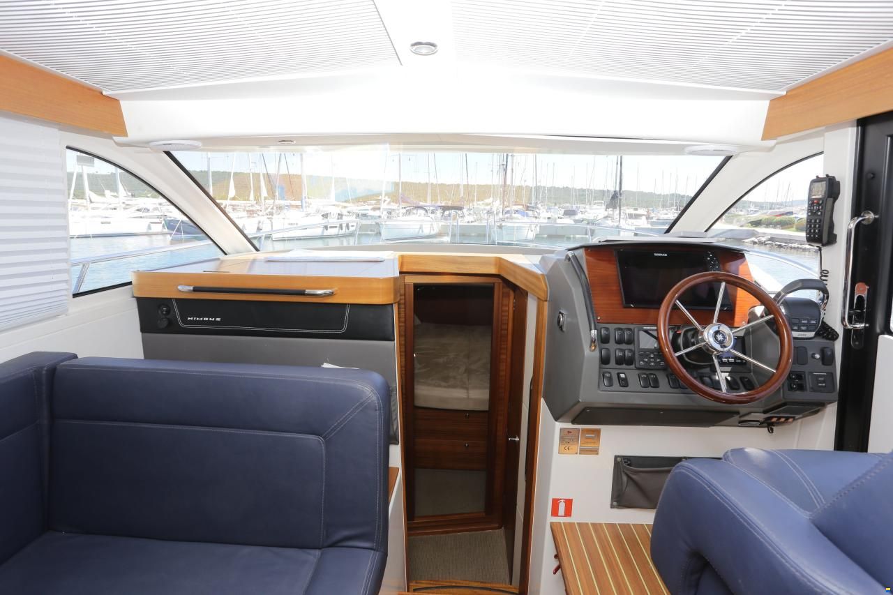 Nimbus 365 Coupe
