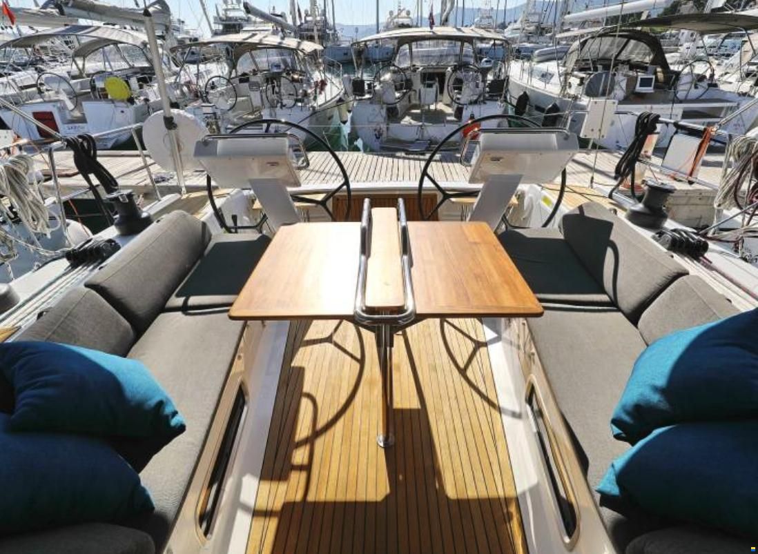 Hanse 505