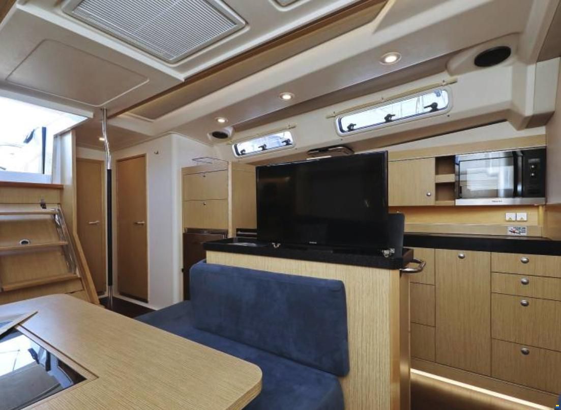 Hanse 505