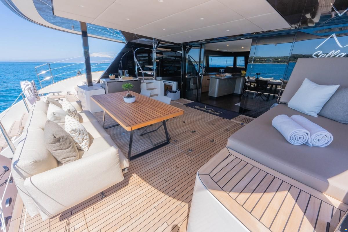 Sunreef 60 SAILING