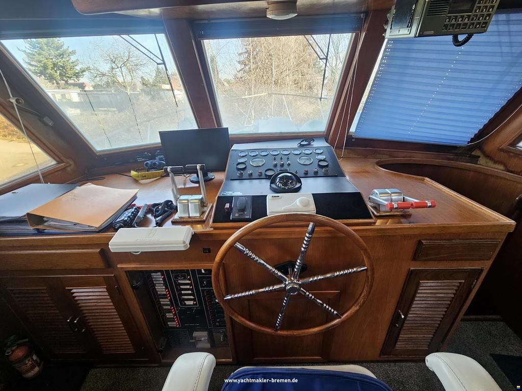 King Yachts Sea Ranger 53