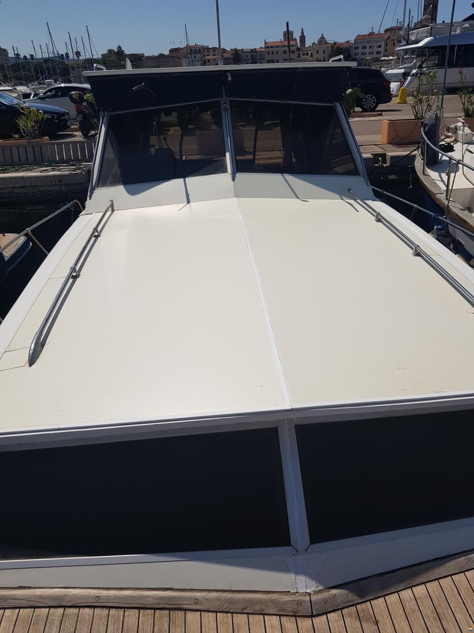 Chris Craft Supercatalina 28