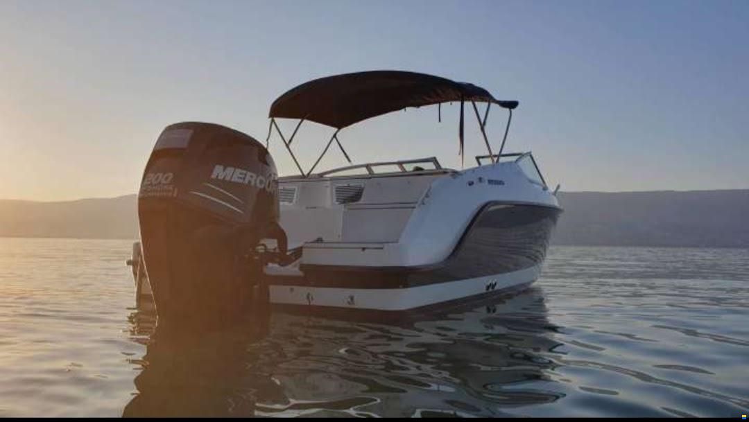 quicksilver Activ 645 Cabin