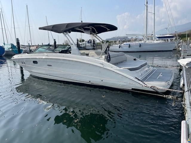 Sea Ray SDX 270