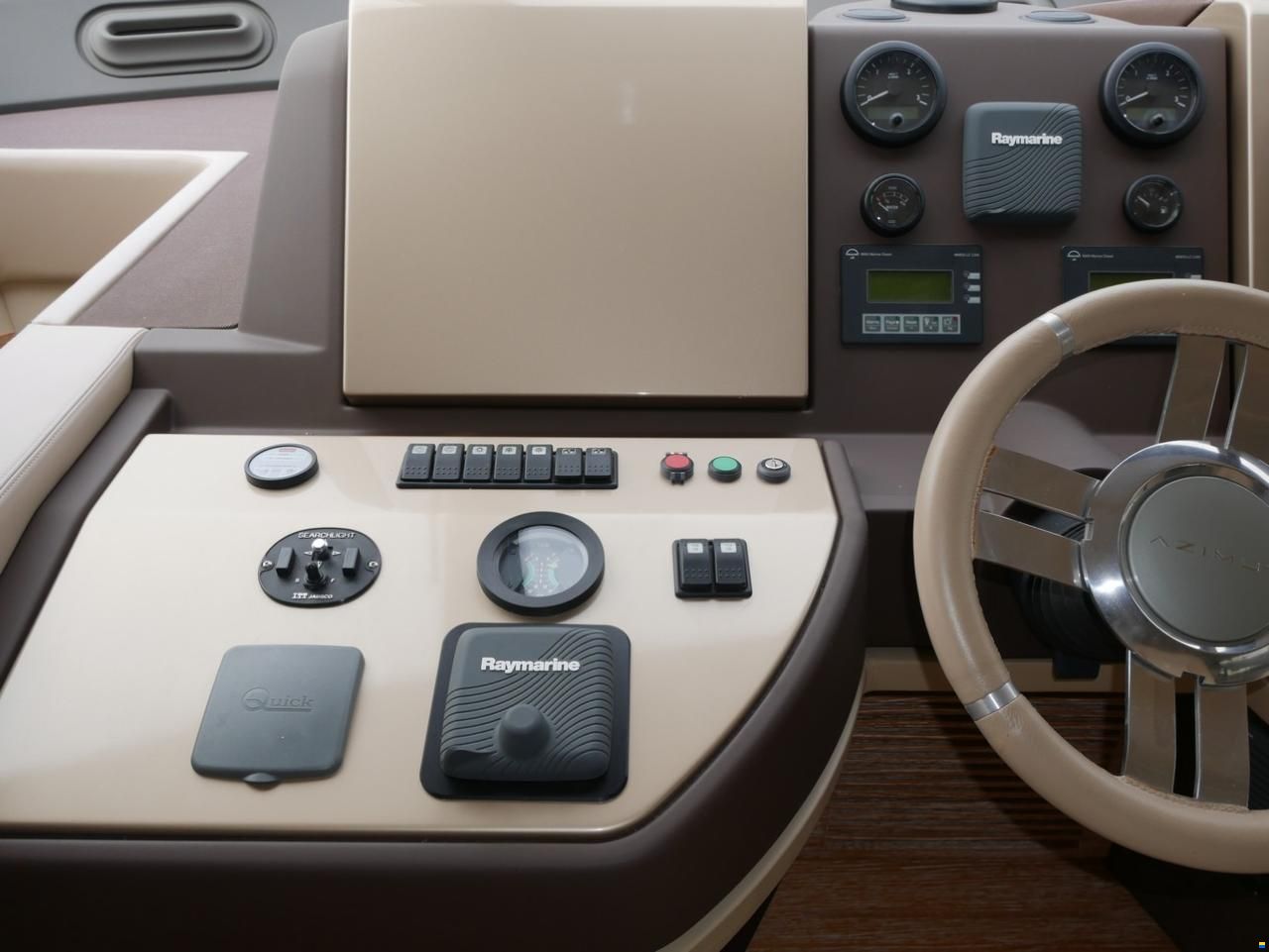 Azimut 60
