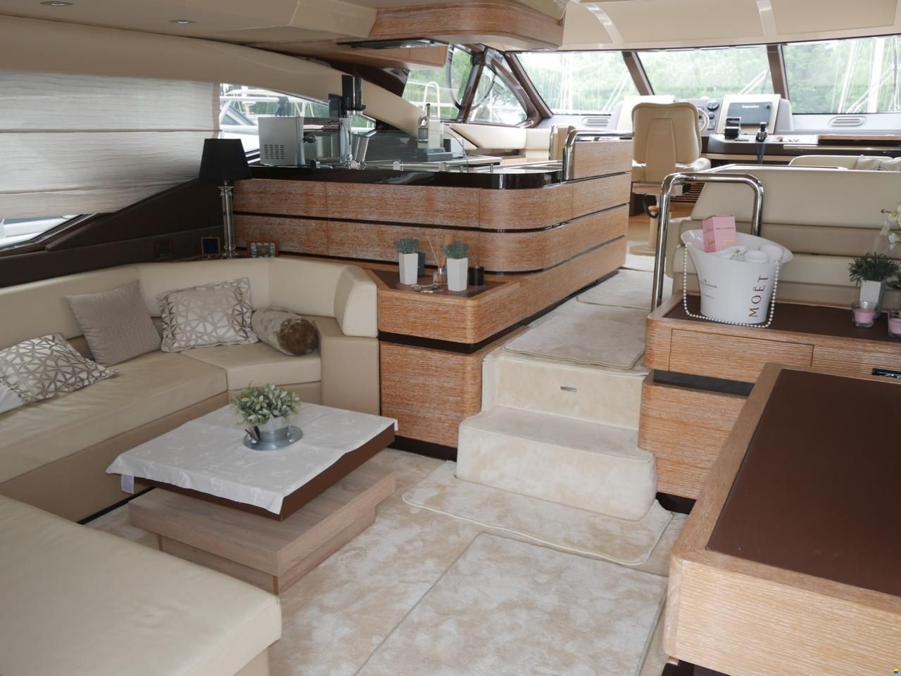 Azimut 60