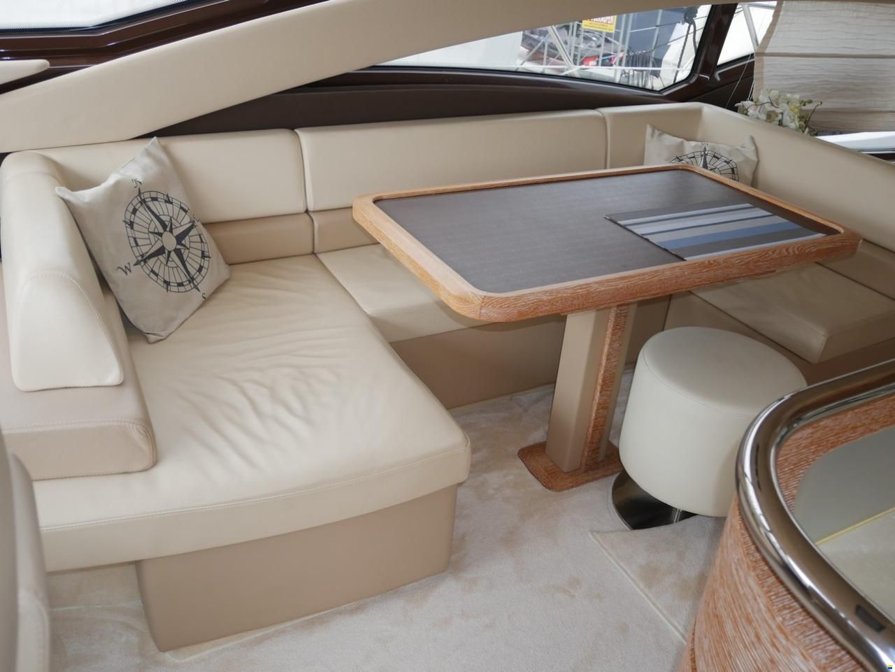 Azimut 60