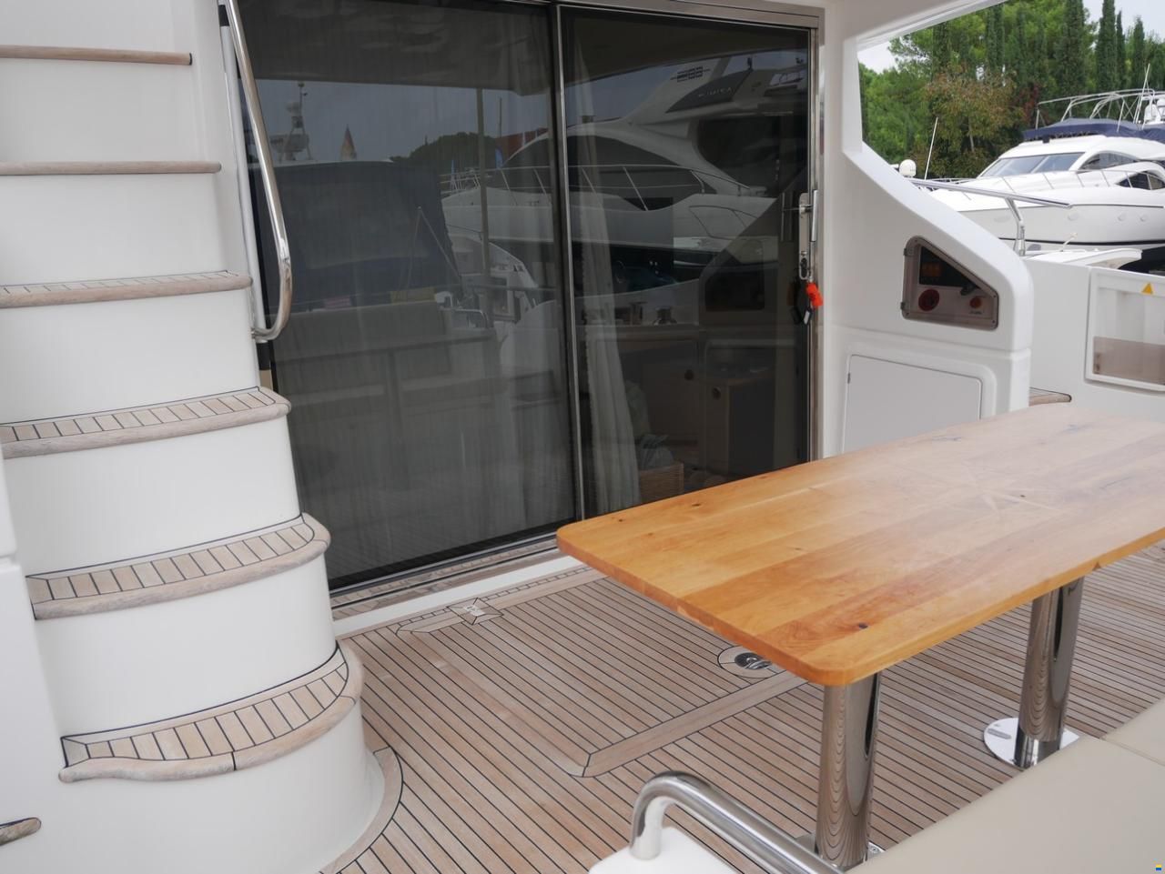 Azimut 60