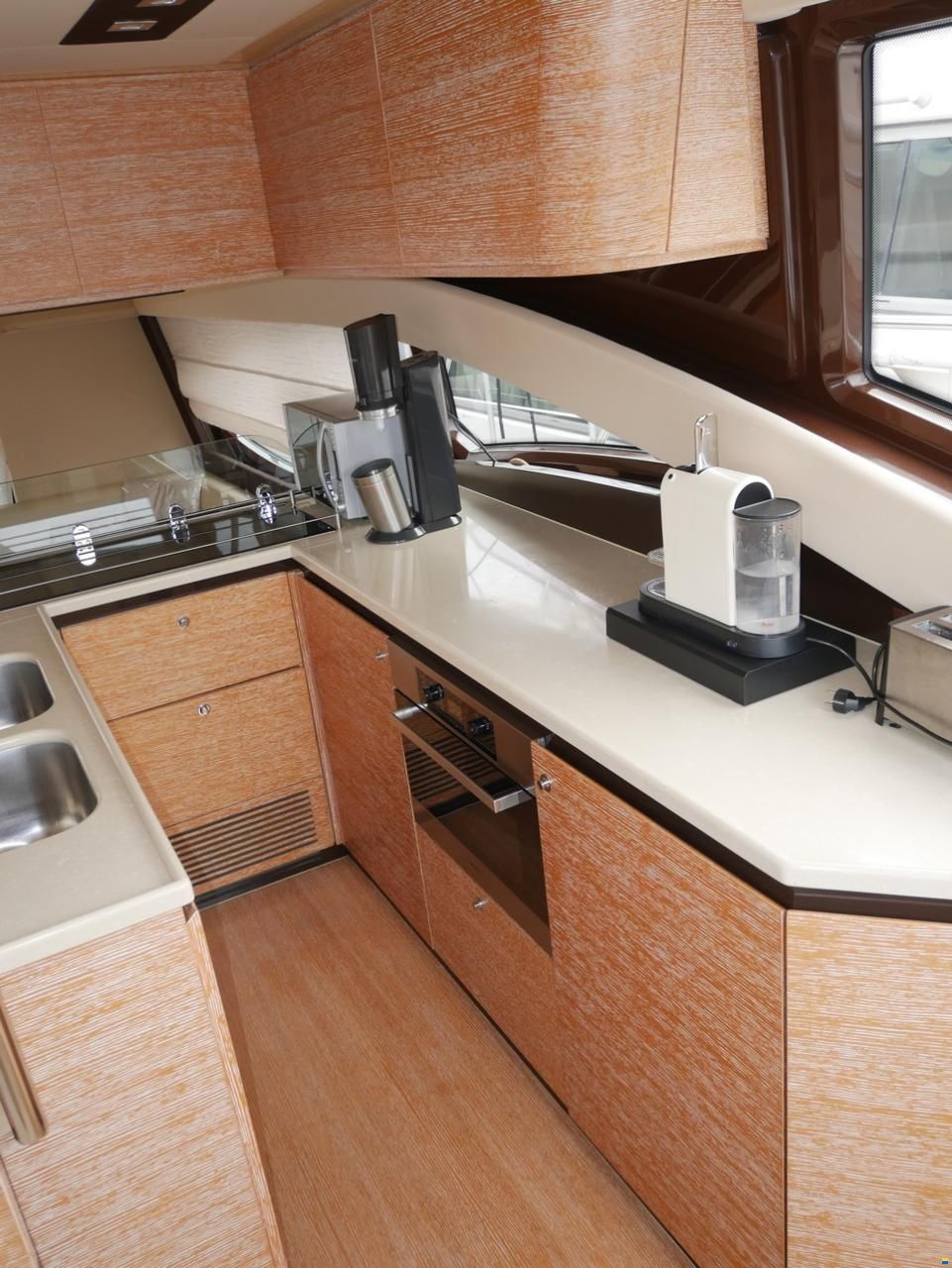 Azimut 60