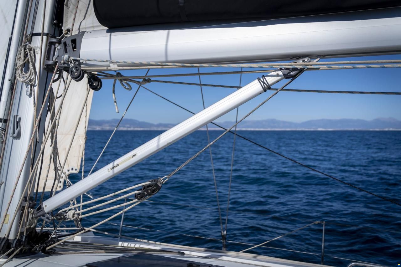 Hanse 455