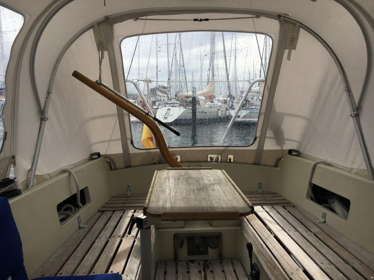Friendship 28