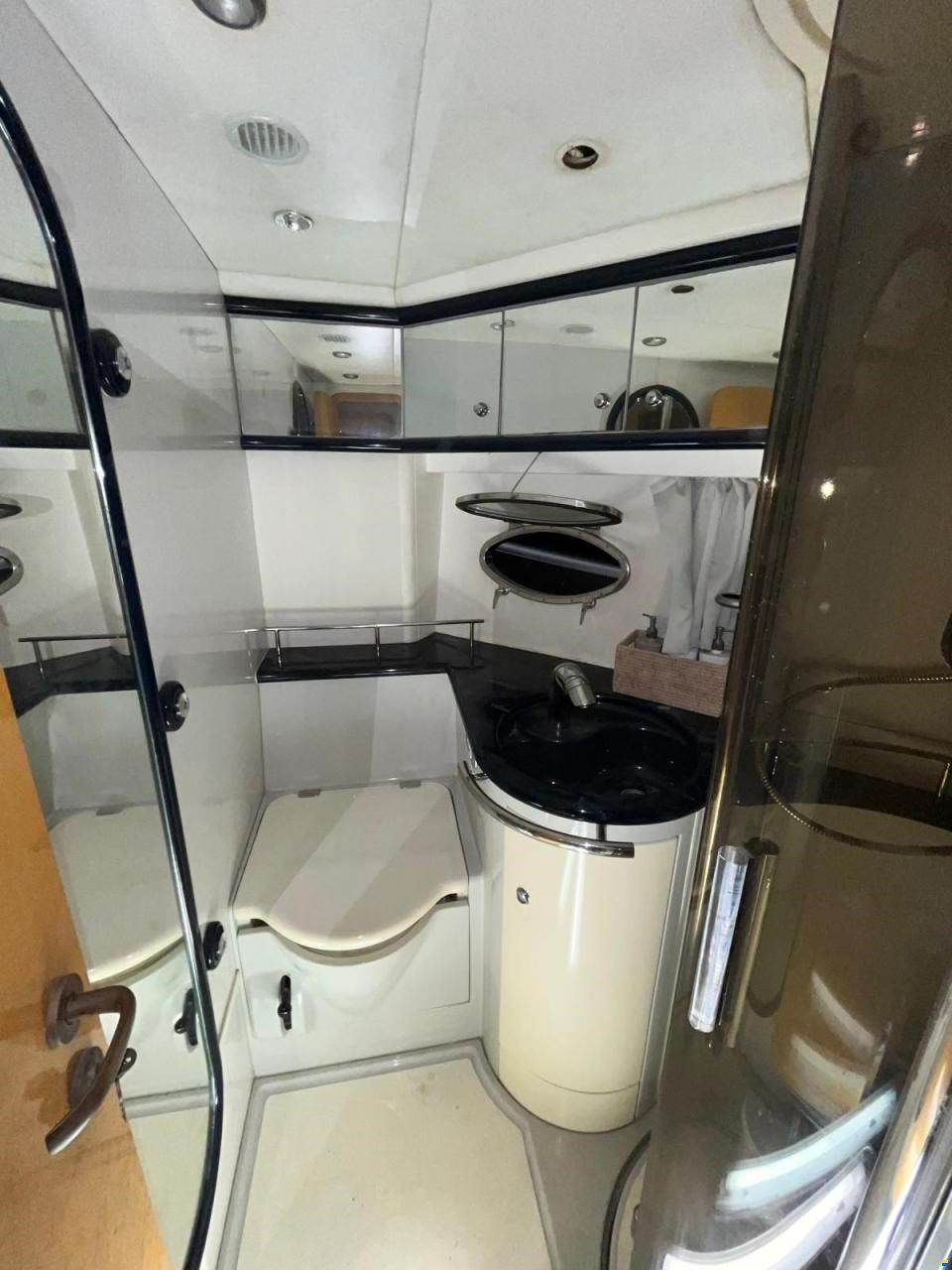 Sunseeker Predator 63