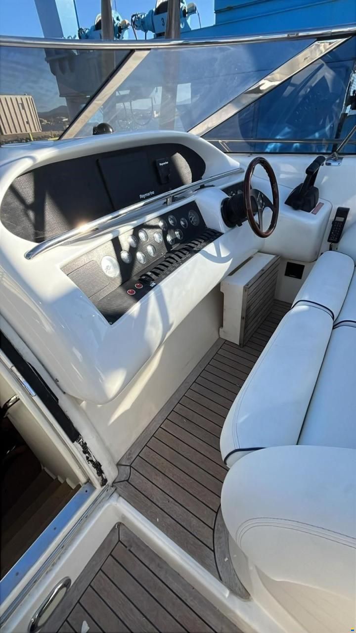 Sunseeker Predator 63
