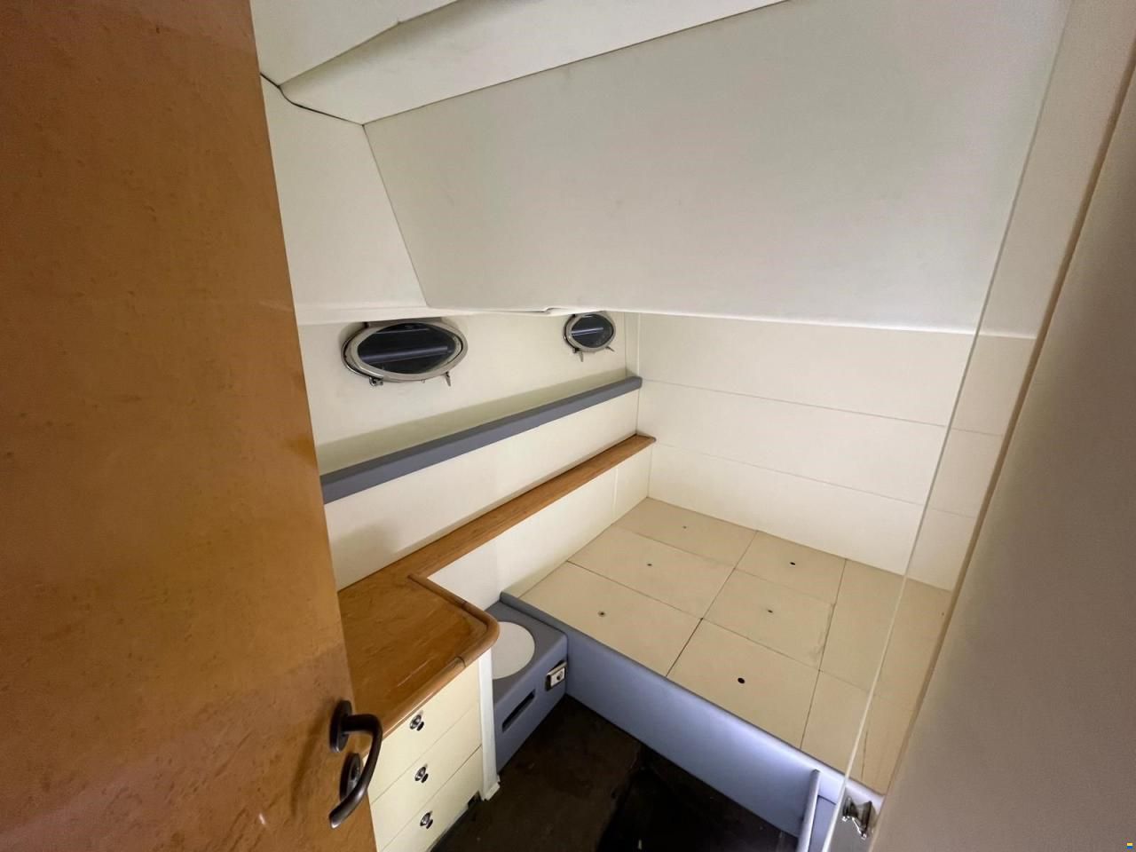 Sunseeker Predator 63
