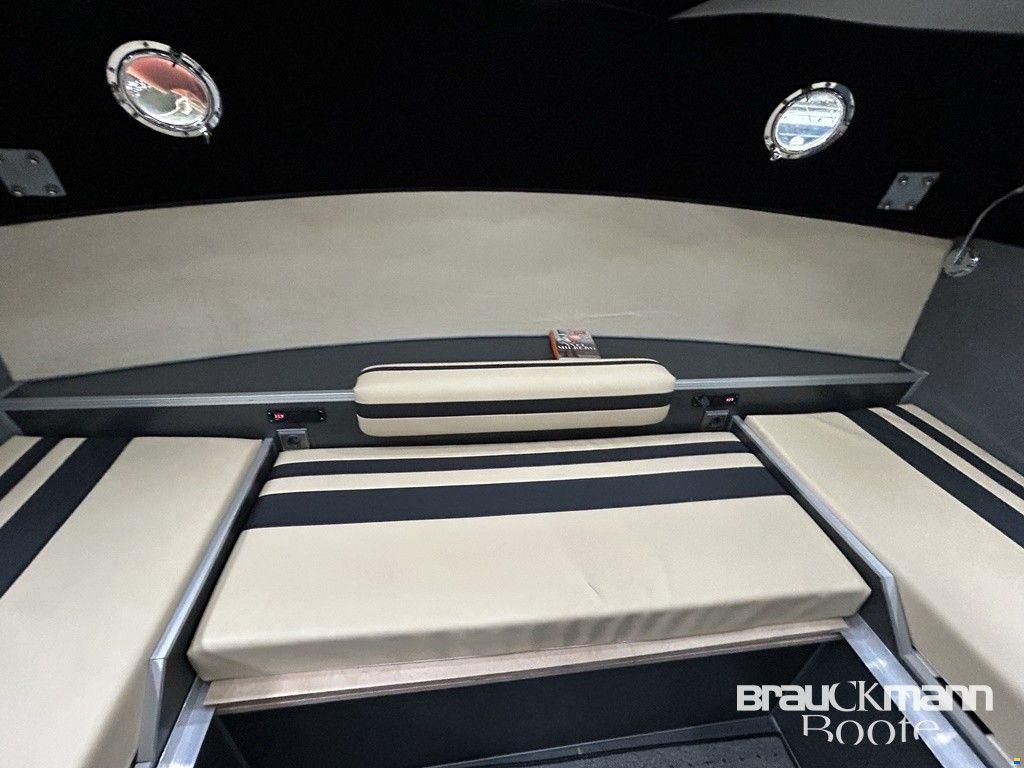 Beachcraft 1050
