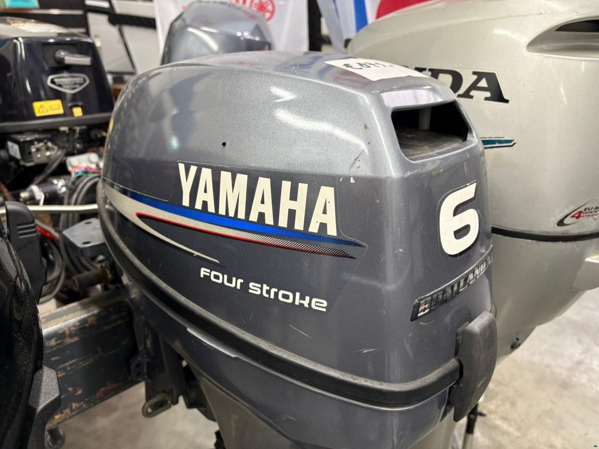 Yamaha 2 Cilinder Kortstaart 6PK