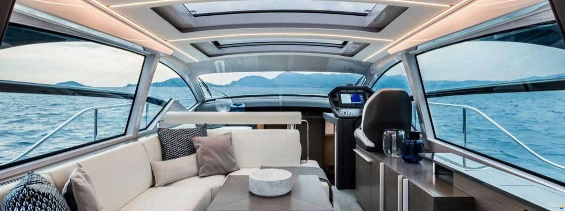 Pershing 5X