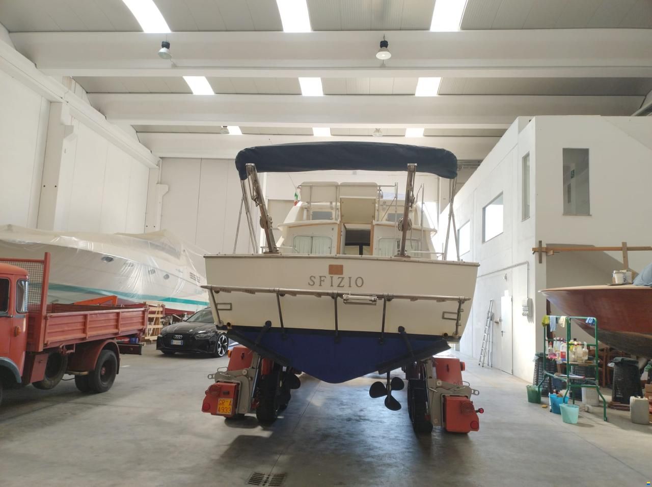 Bertram 28 Flybridge